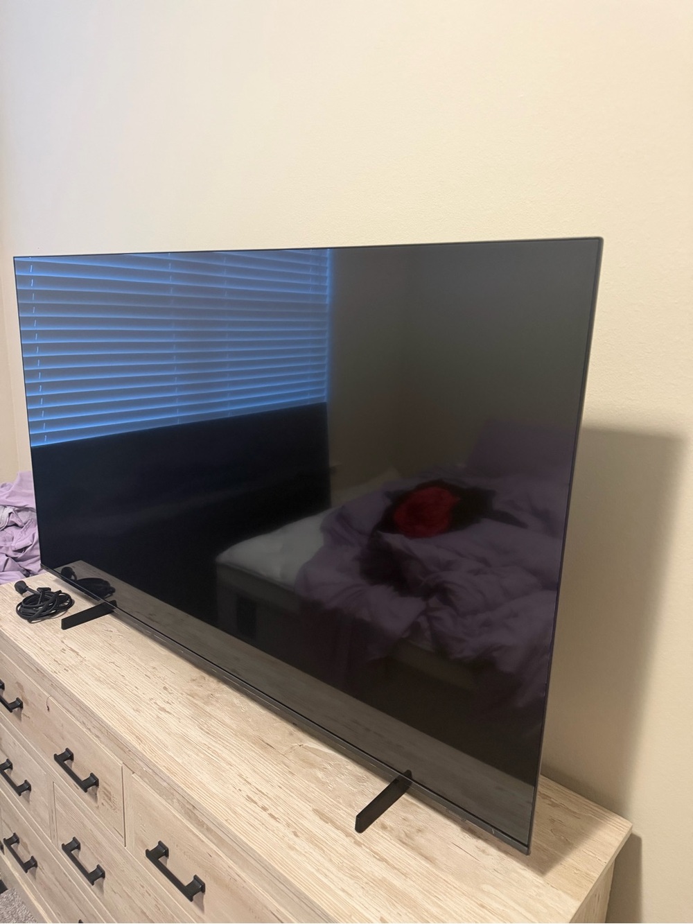 Samsung Black Flat Screen TV